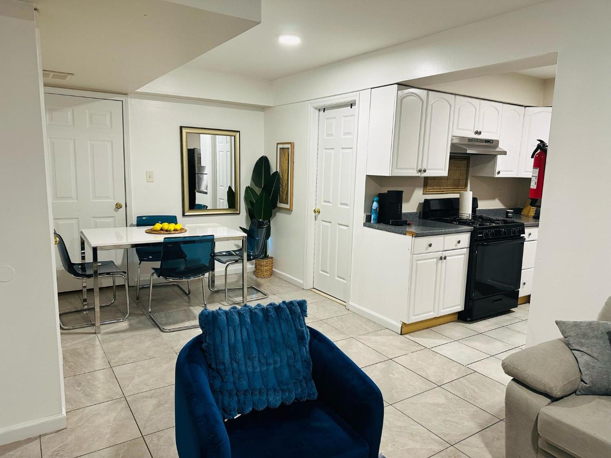 Cosy Bedroom 6 Minutes To Ewr Prudential Hotels Pen Station 뉴어크 외부 사진